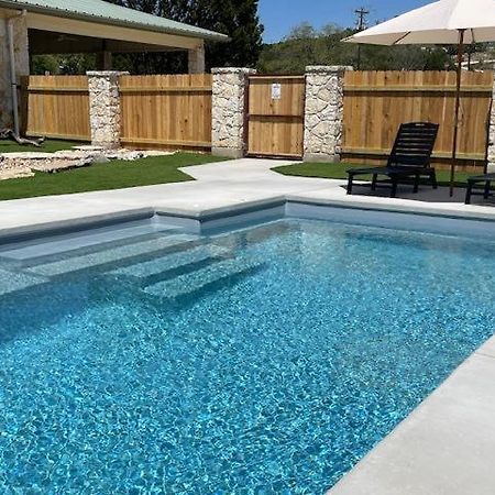 Artista Villa Wimberley Exterior photo