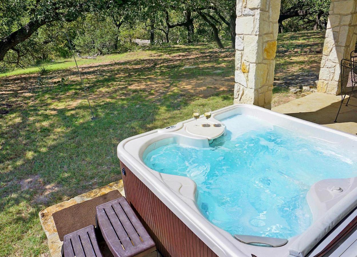 Artista Villa Wimberley Exterior photo